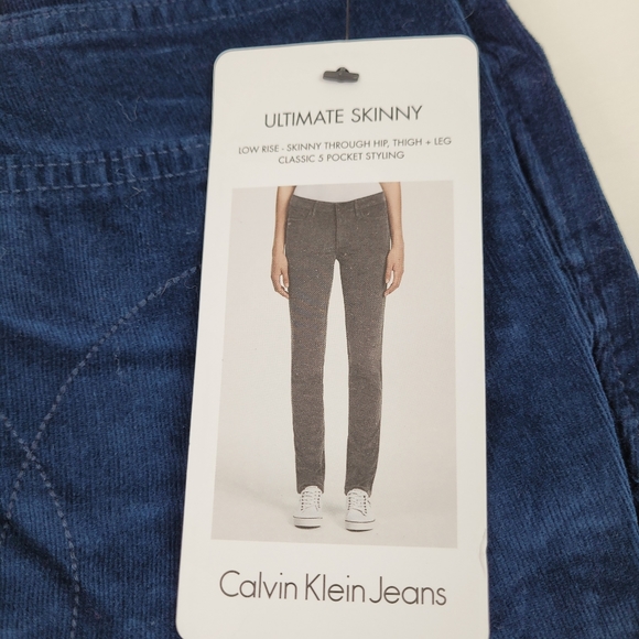 --SOLDCalvin Klein Jeans 14x30 Ultimate Skinny Low Rise Stretch - Picture 3 of 8